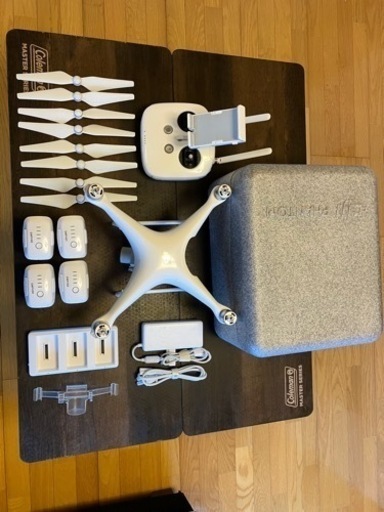 【人気商品】DJI Phantom 4 PRO中古　全国発送可能