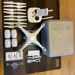 【人気商品】DJI Phantom 4 PRO中古　全国発送可能