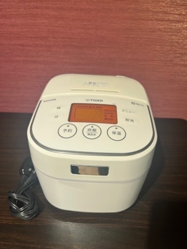タイガー　TIGER IH 炊飯器　tacook JKU-A551 一人暮らし