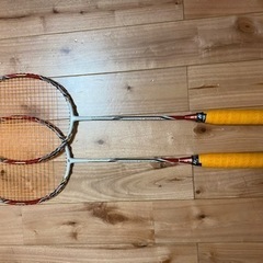 受け渡し予定決まりました【2本】バドミントンラケット YONEX...