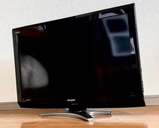 SHARP AQUOS液晶テレビ３２インチ