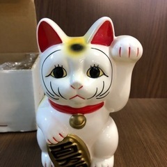 【新品・未使用】招き猫貯金箱　白猫