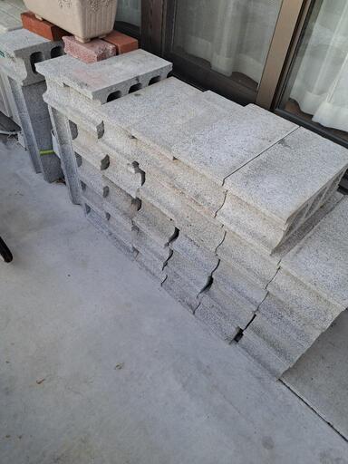 決まりました。コンクリート　ブロック　セメント　DIY　外構　フェンス