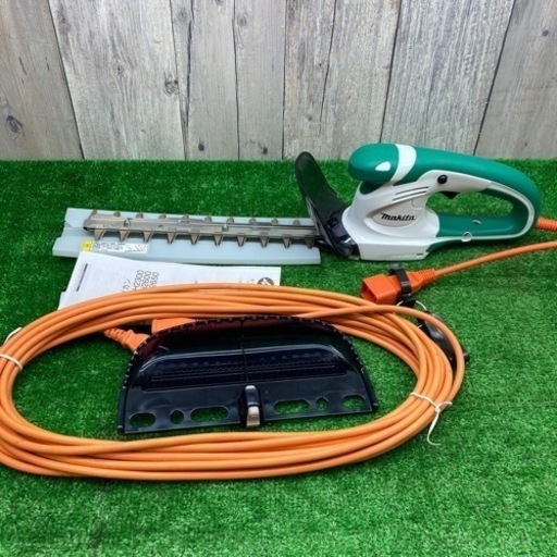 中古美品△マキタ(makita） ミニ生垣バリカン  MUH2600△K△ITDB2J9PNKE4