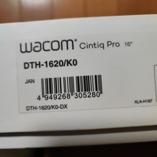 液タブ　wacom 16 pro　DTH-1620/K0-DX