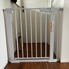 【お取引中】ベビーゲート　ペットゲート　犬　猫