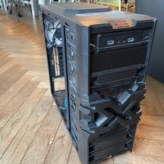 PCケース　原宿まで取りに来てくれる方限定