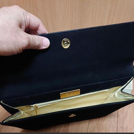 ブラック クラッチバッグ スウェード | ptpnix.co.id