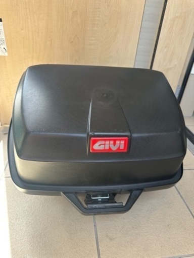 GIVI ジビ トップケース モノロックケース リアボックス