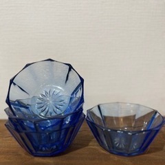 【決まりました】レトロ　ブルーガラス　ガラス食器　小鉢　おまけ付き
