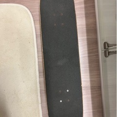 【ネット決済・配送可】スケートボード