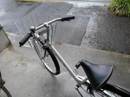 中古自転車2548 前後タイヤ新品！ 26インチ ギヤなし LED