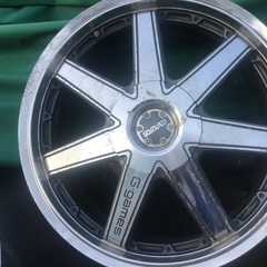 17インチアルミホイール　RAYSPCD100 4穴5穴マルチ　オフセット＋　４２軽四からミニバン、プリウススバル車等適合車種多数です。