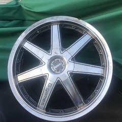 17インチアルミホイール　RAYSPCD100 4穴5穴マルチ　オフセット＋　４２軽四からミニバン、プリウススバル車等適合車種多数です。