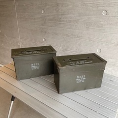 米軍　弾薬箱（信管用）2個