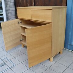 人気の無印良品(MUJI)の木製キャビネット・木製扉・タモ材です！明るい