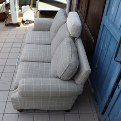 IDC OTSUKA(大塚家具)取り扱いのイギリスのメーカーart forma(アート 
