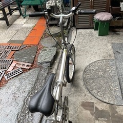 【Ｙ1098】折り畳み　ジャイアント　20インチ　前後タイヤ新品　17,100円（防犯・税込）