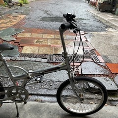 【Ｙ1098】折り畳み　ジャイアント　20インチ　前後タイヤ新品　17,100円（防犯・税込）