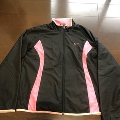 NIKE ジャンパー　160センチ