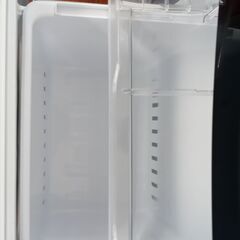 ★店長特別お値引き★ TOSHIBA 冷蔵庫 153L 17年製 動作確認／クリーニング済み TJ675 ☆店長特別お値引き☆ TOSHIBA 冷蔵庫 153L 17年製 動作確認