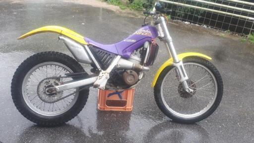 ２台セット トライアルバイク早いもの勝ちになります。