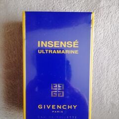 GIVENCHY INSENSE ULTRAMARINE（香水）
