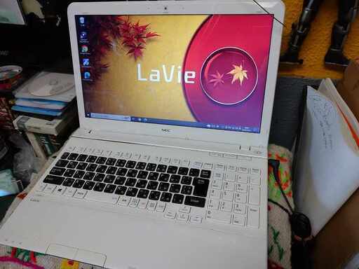 ノートパソコン NEC Lavie LS450/JW Core i7