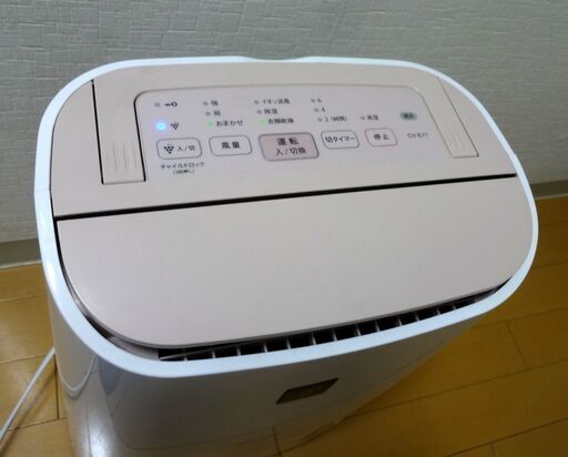 □SHARP 除湿機 CV-E71-W 2016年製 プラズマクラスター搭載 50/60Hz 8
