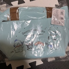 サンリオキャラクターズ　ポケット付きクーラーバッグ