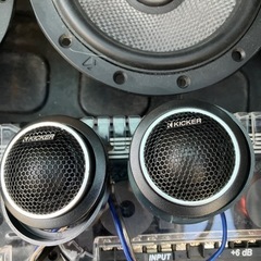 kicker スピーカー　上級品？