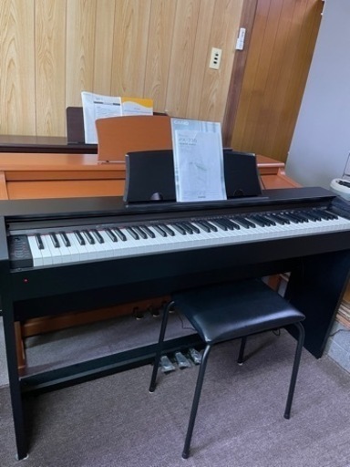 中古美品CASIO カシオ　Privia　PX-735 電子ピアノ　88鍵　ブラック