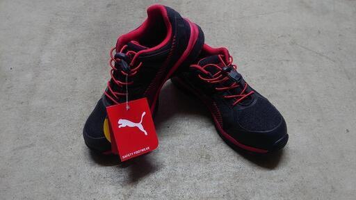 新品  PUMA  プーマ  安全靴  26センチ