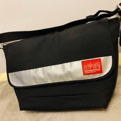 受渡し者決定済) manhattan messenger bag...