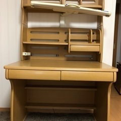 イトーキ勉強机机と収納引き出しBOXセットです。 イトーキ勉強机机と収納引き出しBOXセットです。