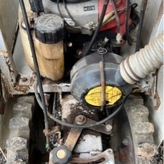 自走式肥料散布機(農機具)