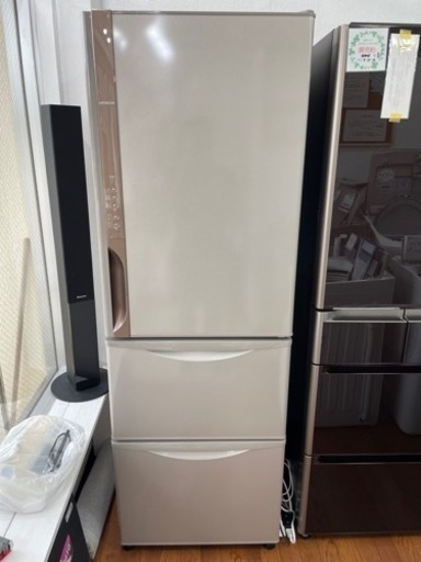 送料・設置込み　冷蔵庫　375L HITACHI 2018年