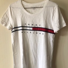 TOMMY   Tシャツ