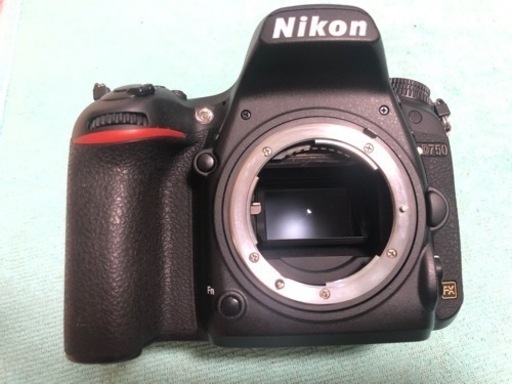 デジタル一眼 Nikon D750