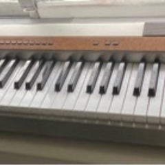 電子ピアノ(CASIO PX-110 PriviA)スタンド付き