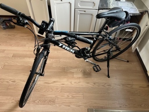 TREK 黒色
