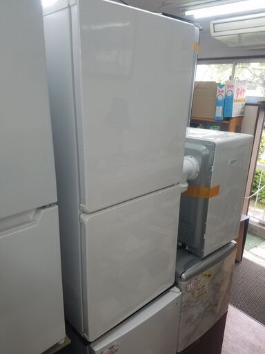 リサイクルショップどりーむ天保山店 No8044 冷蔵庫 110Lの平均サイズ！ 使いやすさも求めやすいお値段もしっかり実現！