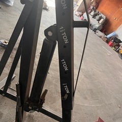 エンジンクレーン　2t