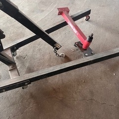 エンジンクレーン　2t