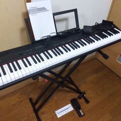 【新品同様】Roland GO-88P 88鍵盤 (ペダル・スタ...