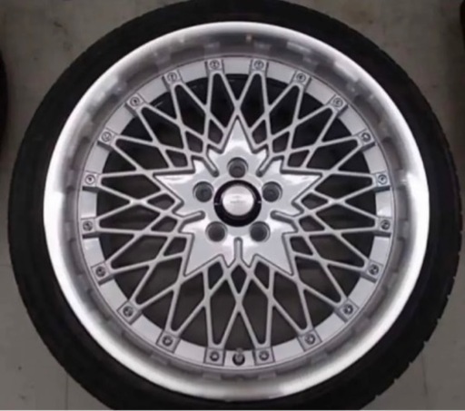 KYOWA　KR745　18インチ4本　5穴　PCD100　8J+45