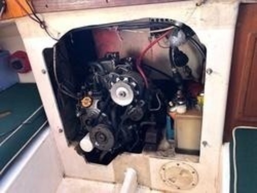 ヨット  モーリー１７F