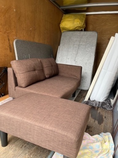 女の子向けプレゼント集結 中古 美品 2〜3人掛けソファー 早い物勝ち 2人掛け・3人掛けソファ