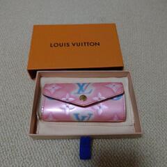 LOUIS VUITTON ミュルティクレ4