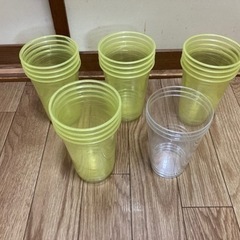 プラスチックコップ